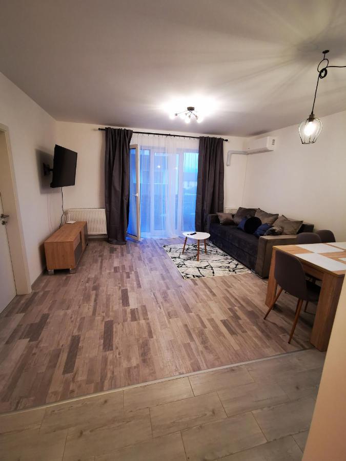 Teo Apartment Braşov Extérieur photo