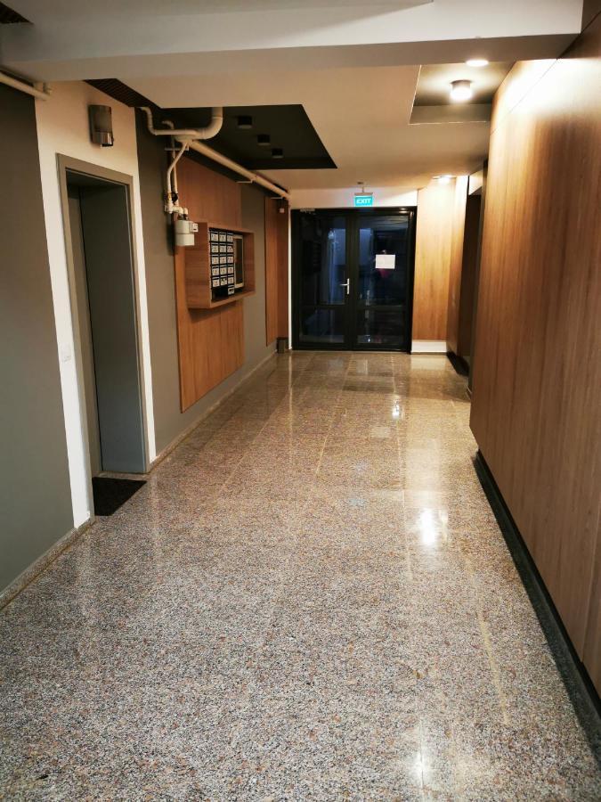Teo Apartment Braşov Extérieur photo